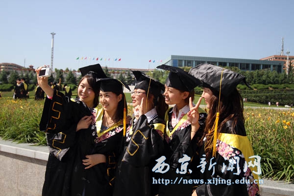 新闻特写:又是一年毕业时