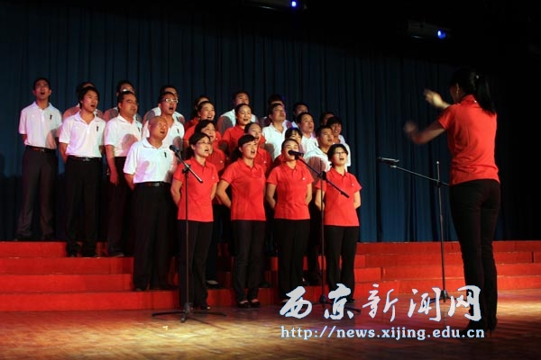 我校隆重举行“迎接建党89周年教职工大型歌咏比赛”