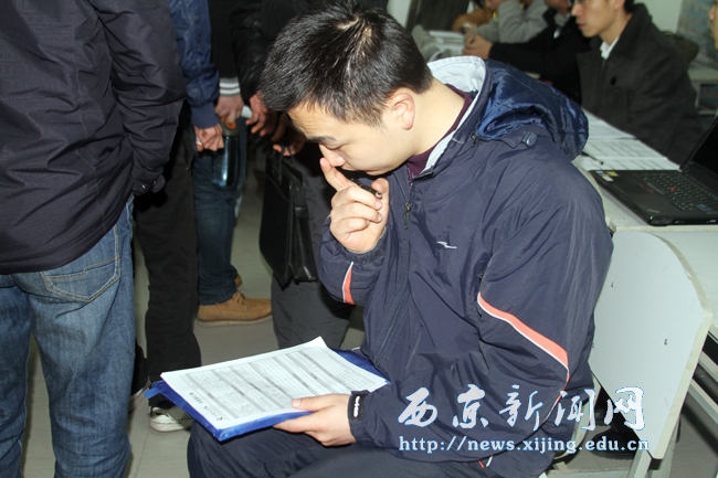 我校举行2012年春季校园招聘会