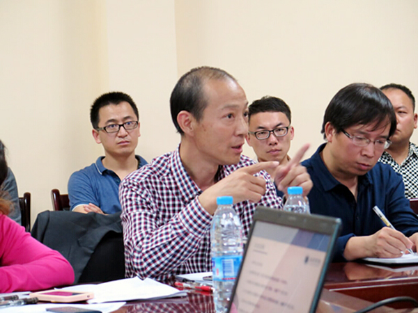 我校本学期首次教学例会举行