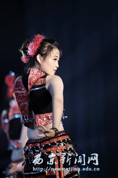 “绿色之旅•唱响青春”精彩图片集萃