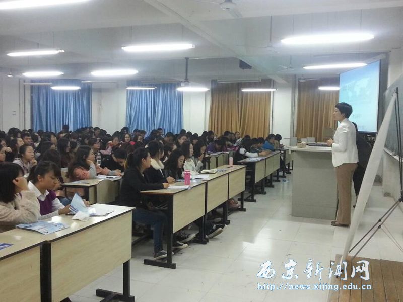 【人文科学系】积极推进毕业生就业工作