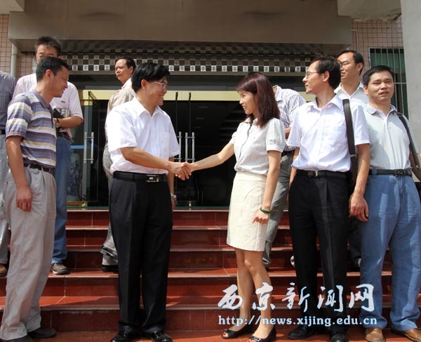 我校与陕科大举行联合培养硕士研究生签字仪式