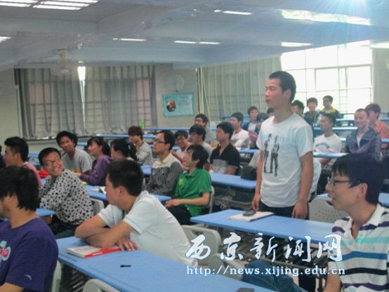 【机电工程系】各班举行安全教育主题班会