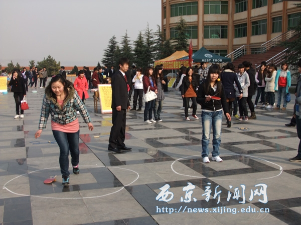 【管理科学系】开展庆祝三八妇女节活动