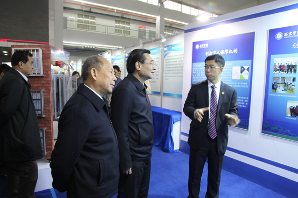 省委副书记胡和平到我校调研