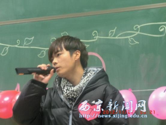 【经管二系】举办k歌之王歌唱比赛