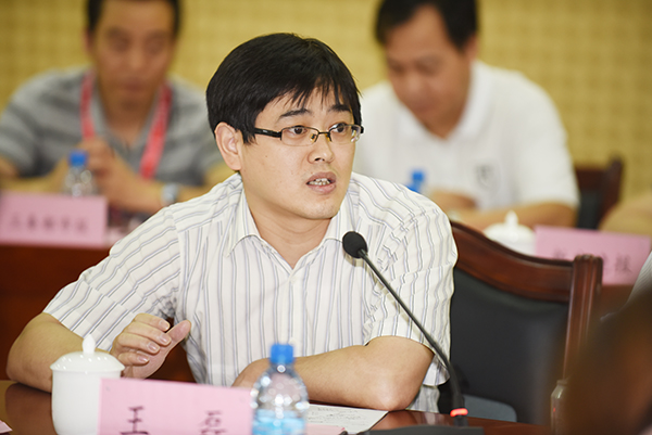 专家学者聚西安 议民办高校发展