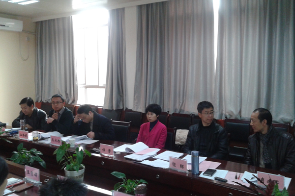 我校学士学位授予制度修订讨论会举行