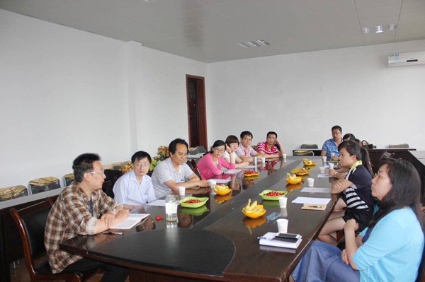 【经管一系】新进教师座谈会举行