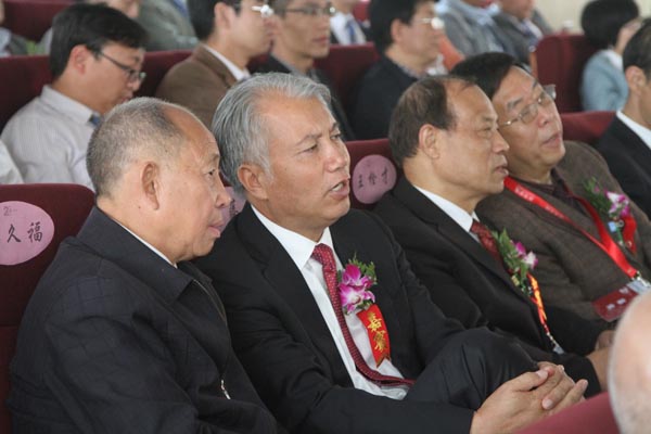 我校建校20周年办学成果展庆典隆重举行