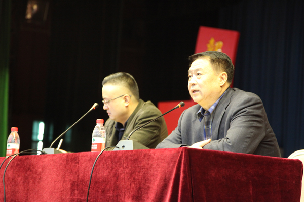 党委书记马永侠讲授“三严三实”专题党课