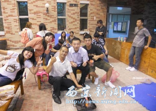 赴台游学师生抵达台湾大华科技大学