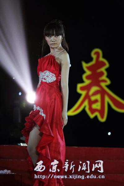“绿色之旅•唱响青春”精彩图片集萃
