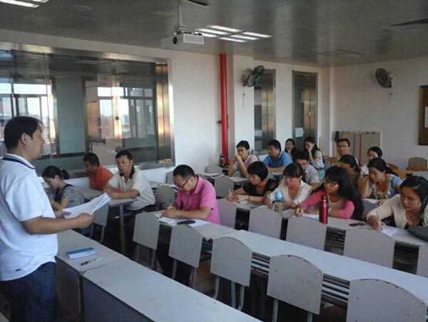 【控制工程学院】教学指导及学位评定委员会成立