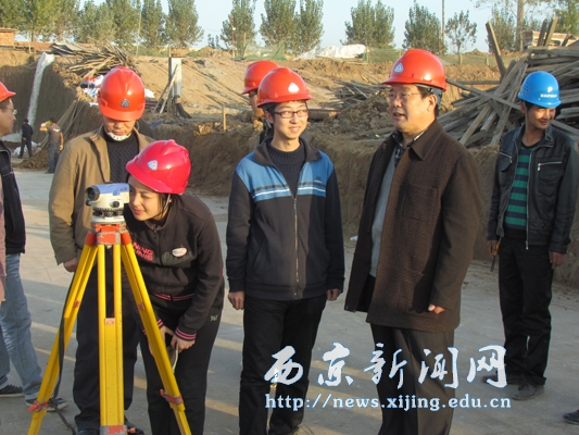 【工程技术系】领导看望土木专业实习生