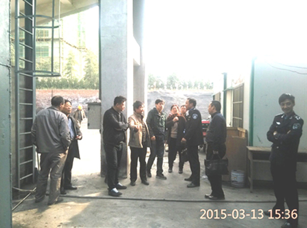 我校锅炉除尘脱硫改造工程通过验收