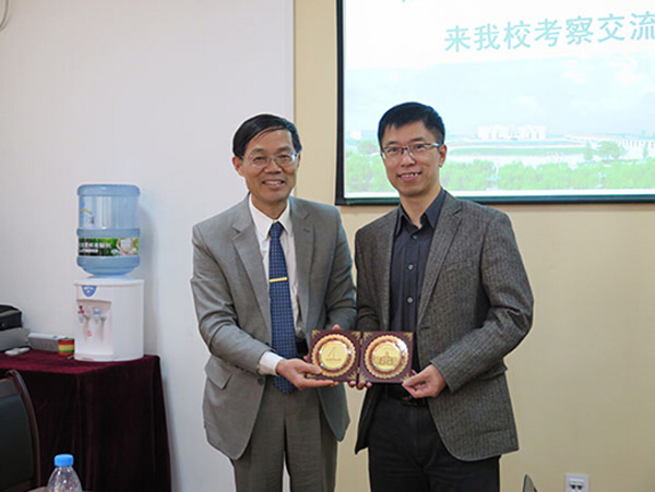 上海杉达学院来我校交流考察