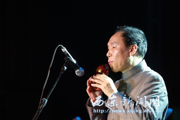 周一波音乐会走进西京学院