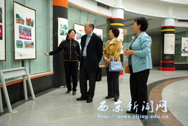 中国外交官联谊会副会长王春贵来我校考察访问并作报告