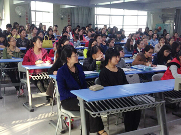 【会计学院】华融证券来会计学院作讲座