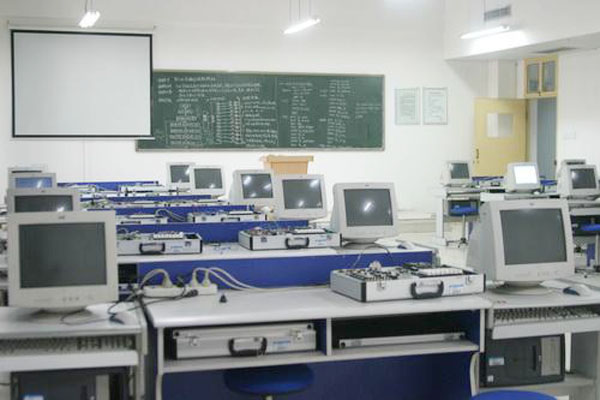 【机电工程系】检查实践教学场所