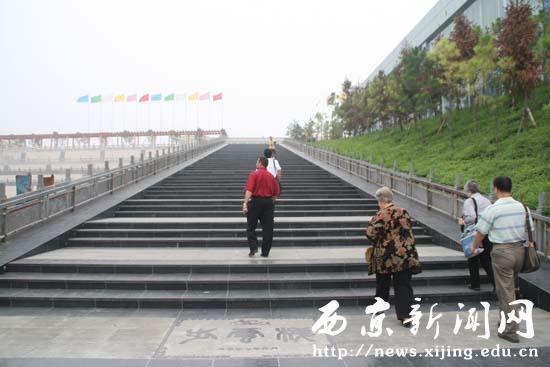 点击浏览下一页