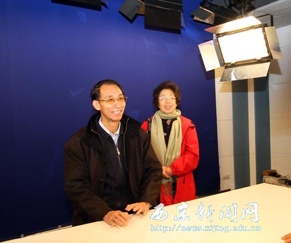 外交官联谊会副会长周晓沛来校考察访问