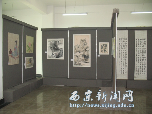 【艺术学院】美术作品展在艺舫开幕