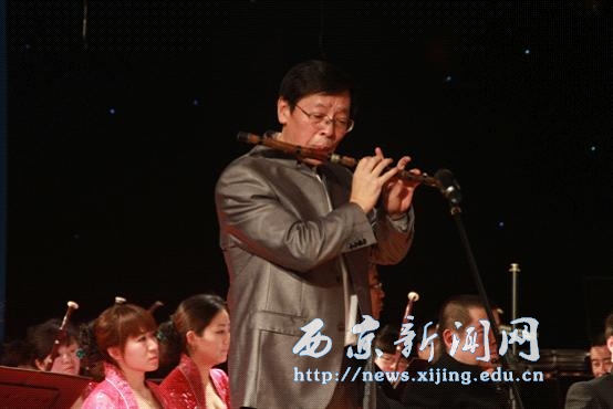 2013秦风琴韵民族音乐会走进西京园